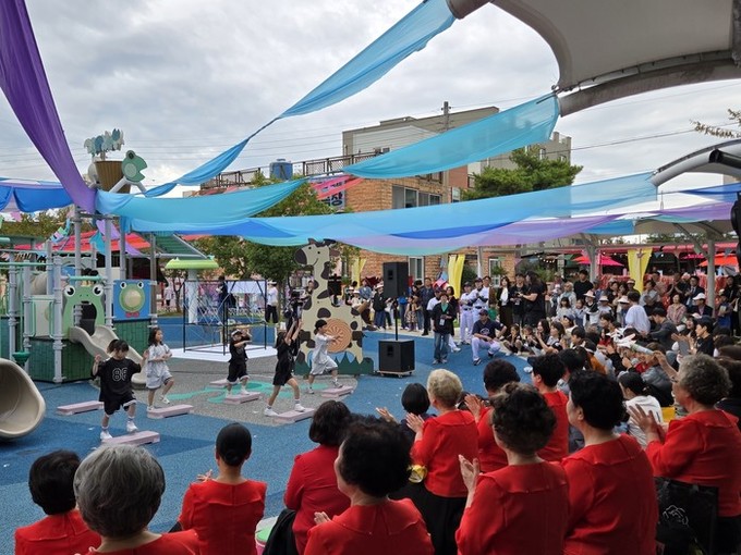 고흥 녹동 문화 플랫폼 '더바구니' 개최,  <2025 우리동네 작은극장 FESTIVAL> 성료