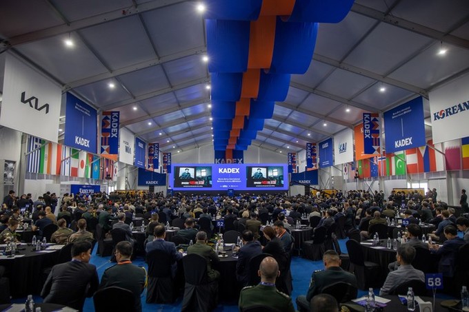 방산전시회 ‘KADEX 2026’ 글...